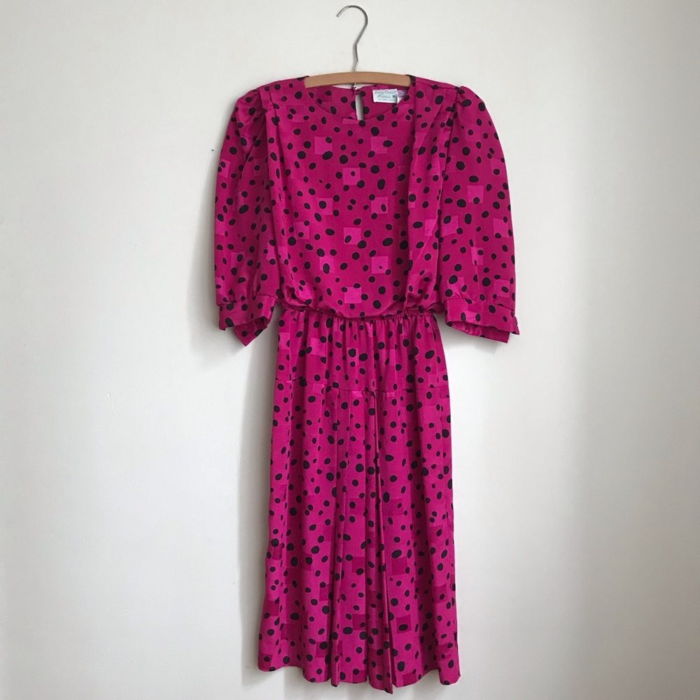 ♥️Vintage Fuchsia Water Print Dress